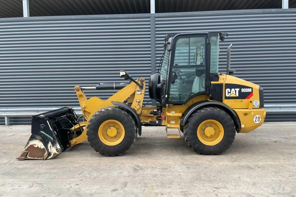 CAT 908M Фронтальні навантажувачі