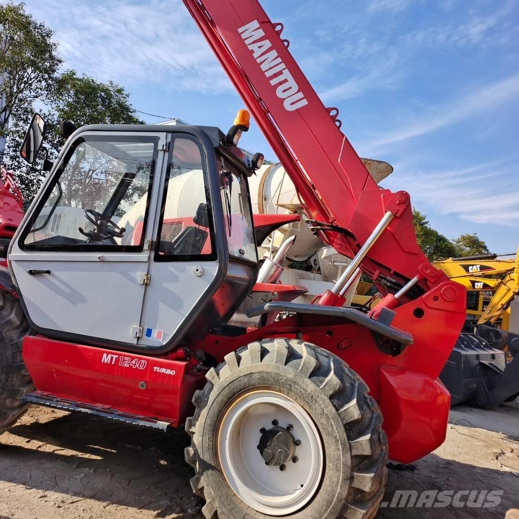 Manitou MT 1240 Телескопічні навантажувачі