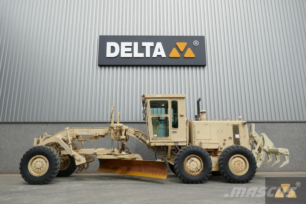 CAT 130G Ex-army Грейдери