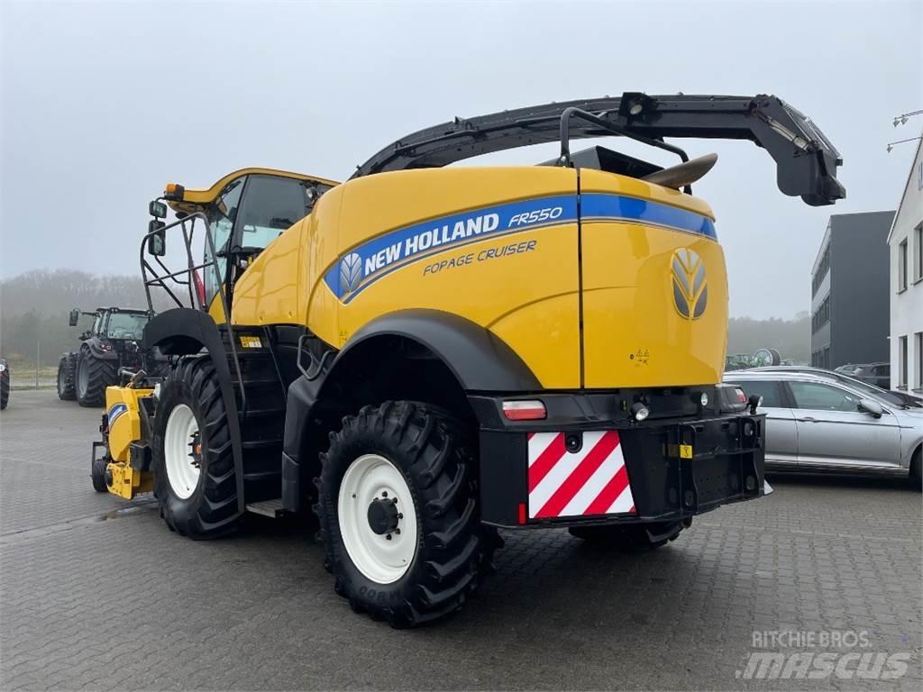 New Holland FR 550 Фуражні комбайни