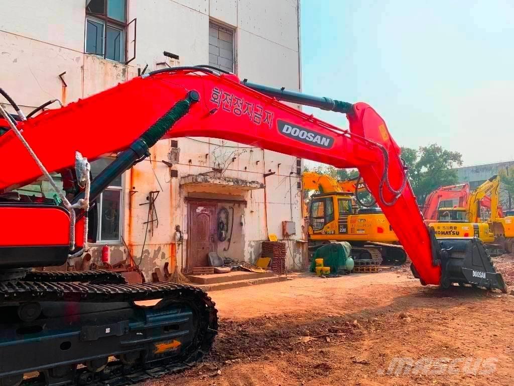 Doosan DX 340 LCA Гусеничні екскаватори