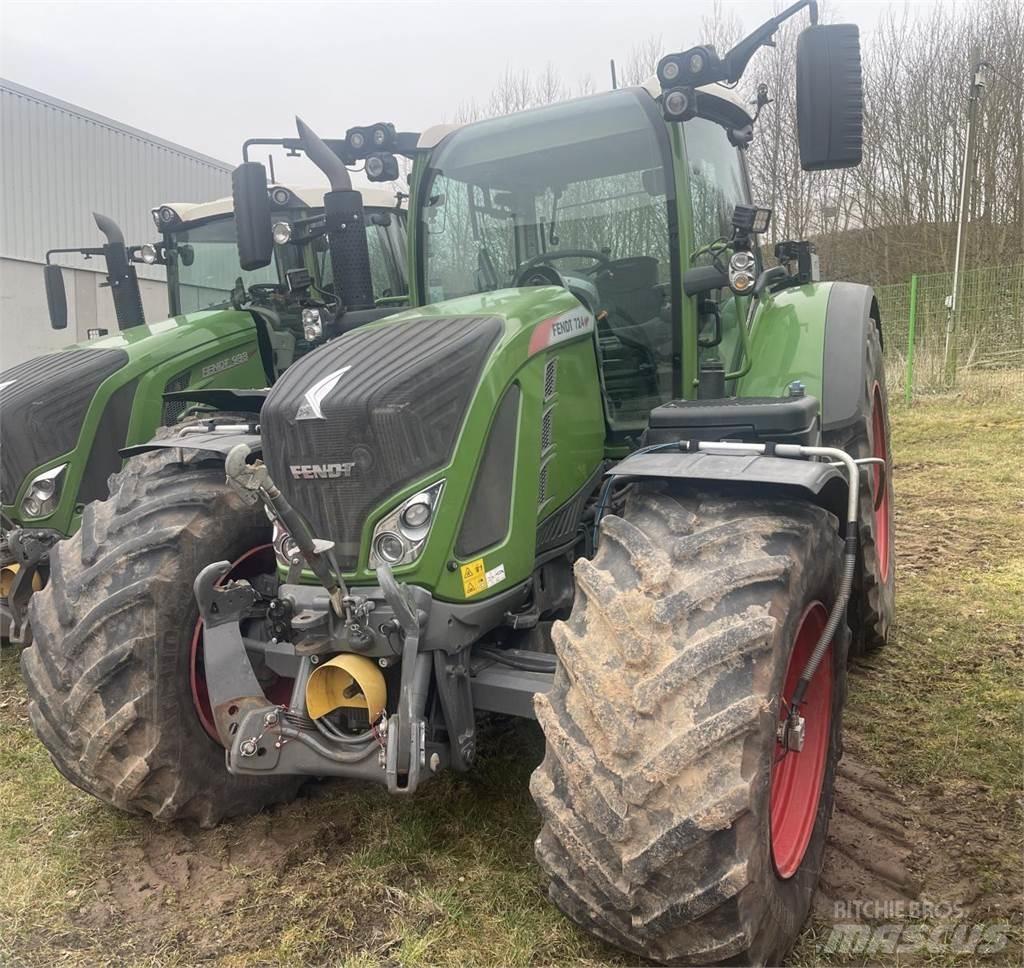 Fendt 724 Vario Трактори