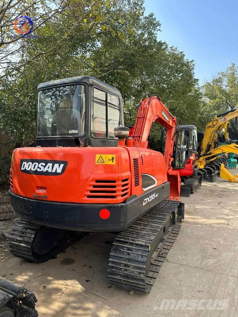 Doosan 55 Міні-екскаватори < 7т