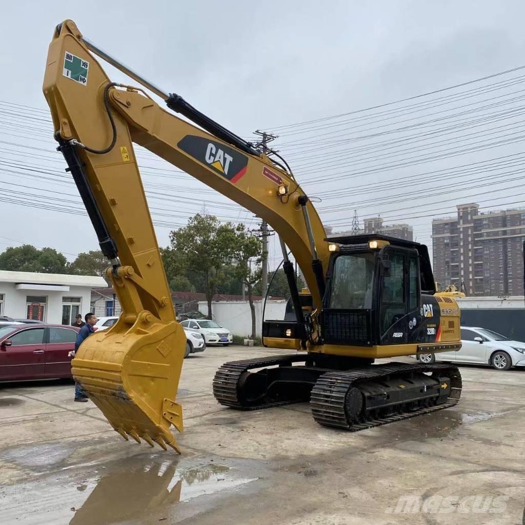 CAT 320 D Гусеничні екскаватори