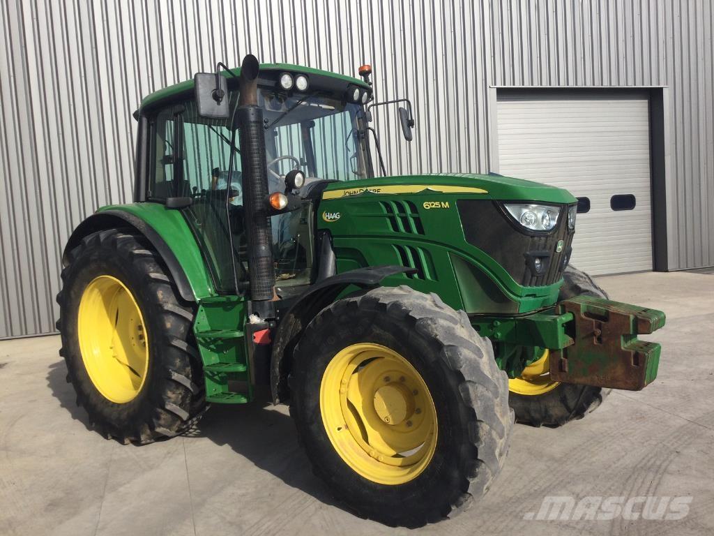 John Deere 6125M Трактори