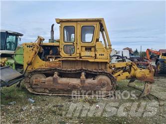 Komatsu D 85-18 Гусеничні бульдозери