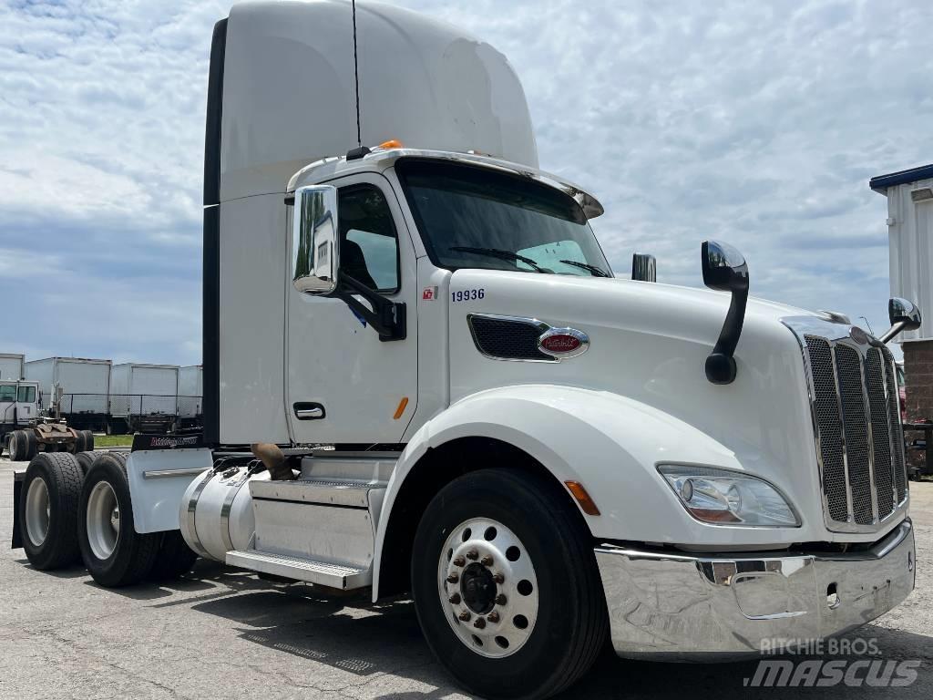 Peterbilt 579 Тягачі