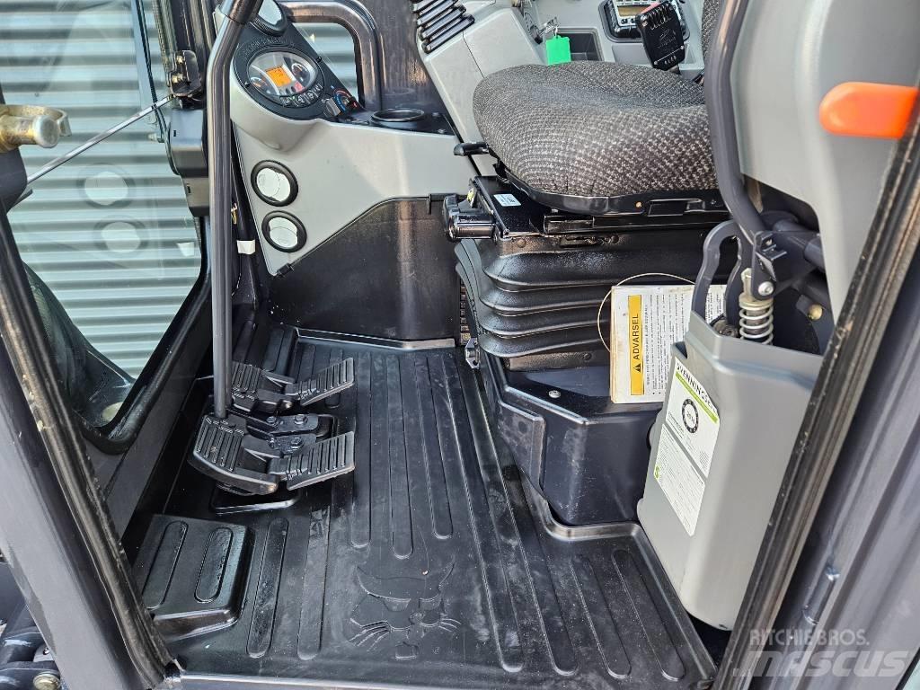 Bobcat e26 Міні-екскаватори < 7т