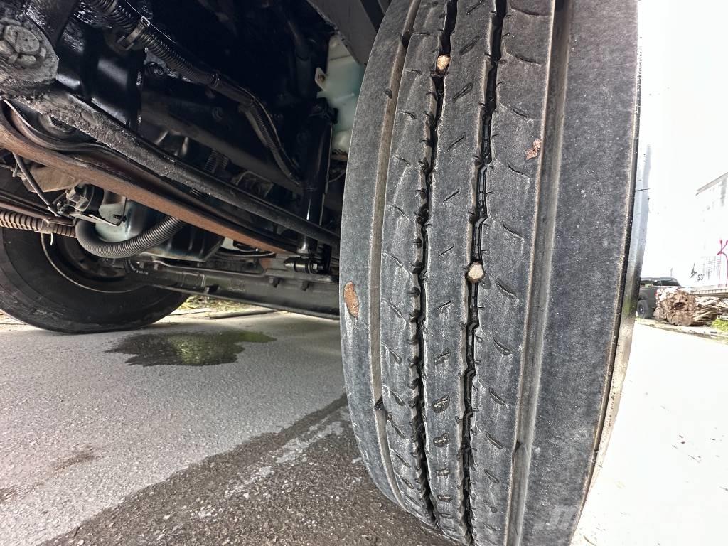 International 4300 Вантажівки-цистерни