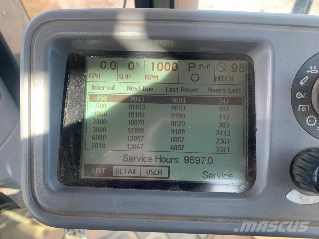 Challenger MT 765 B Трактори