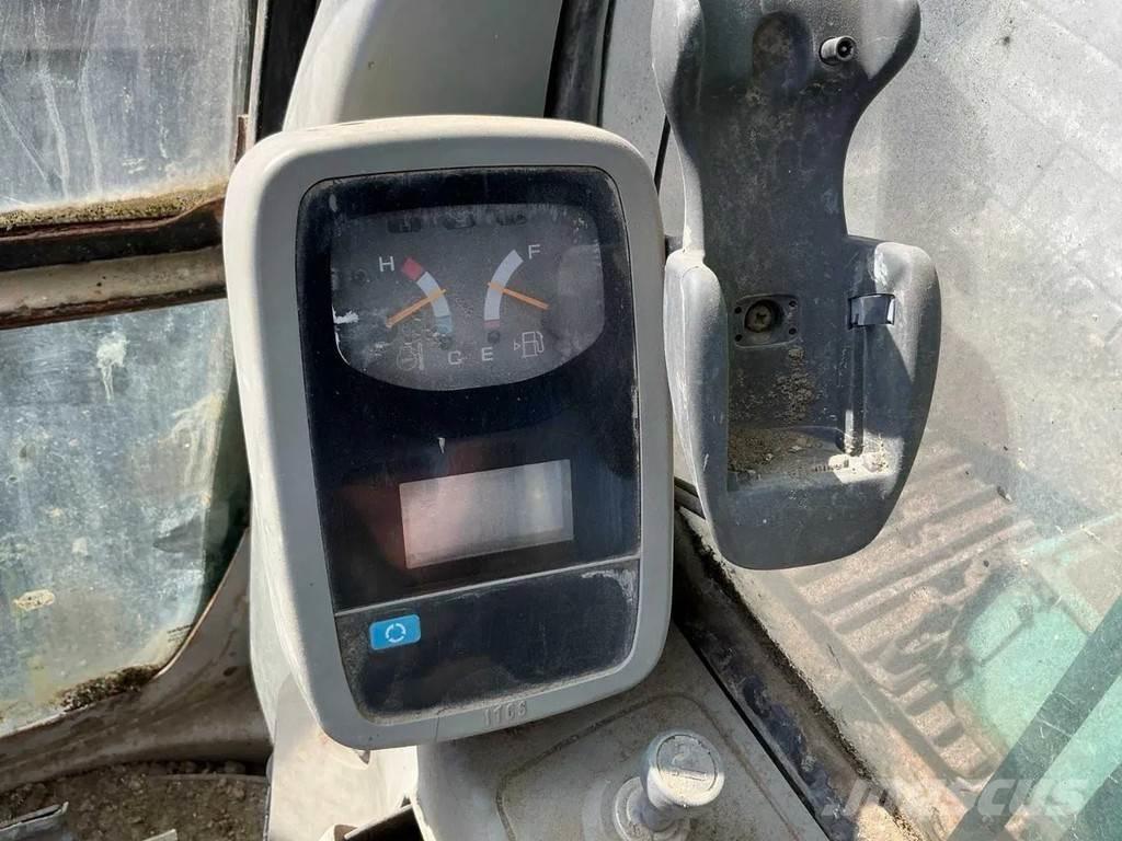 Kobelco SK235SR Гусеничні екскаватори