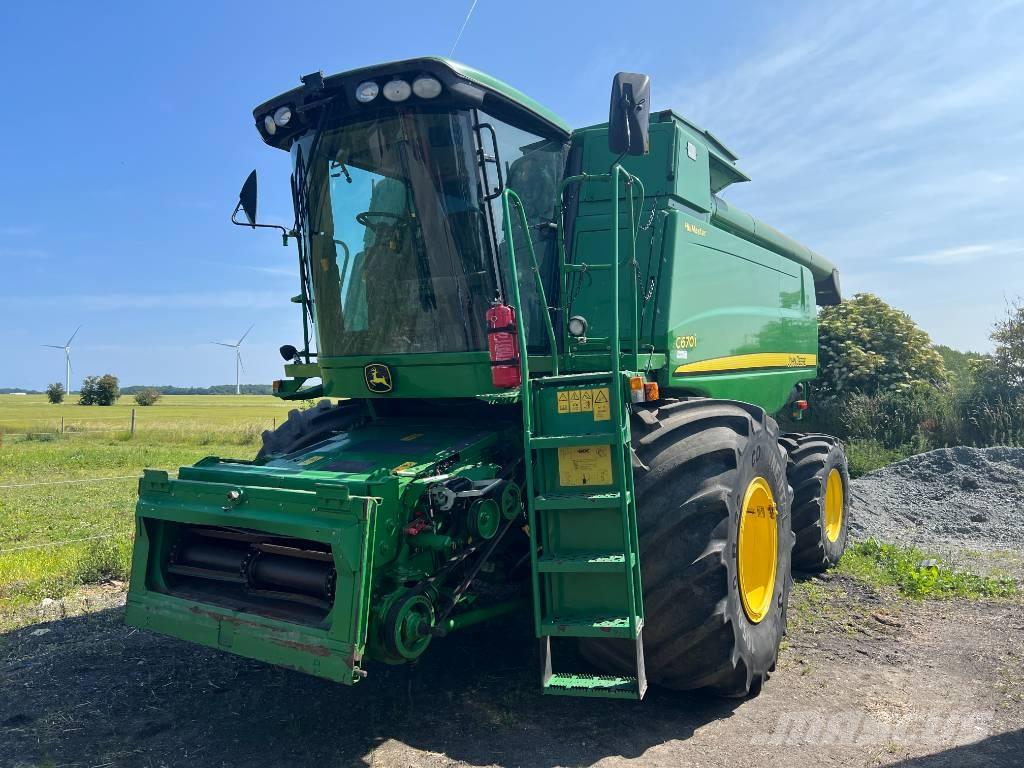 John Deere C 670 I Зернозбиральні комбайни