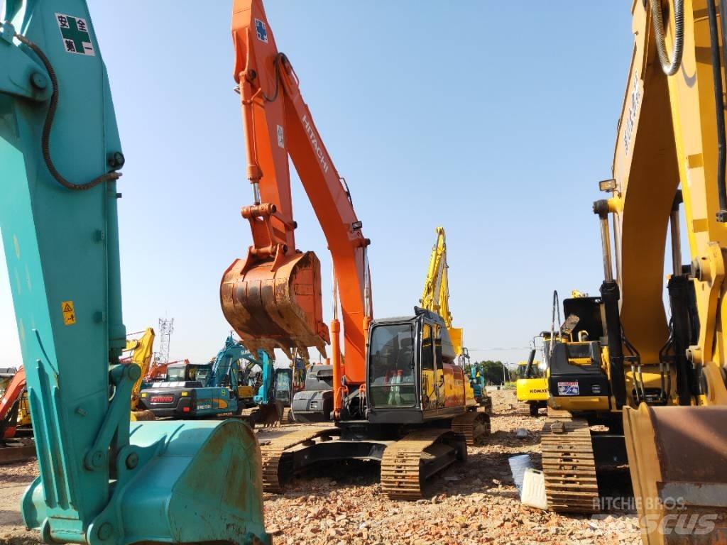 Hitachi ZX 240-3 Гусеничні екскаватори