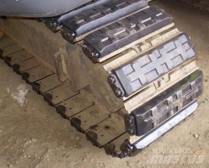  TXD 400HD Гусениці
