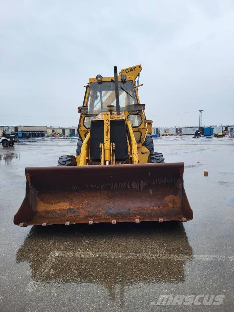 CAT 428 428 Екскаватори-навантажувачі