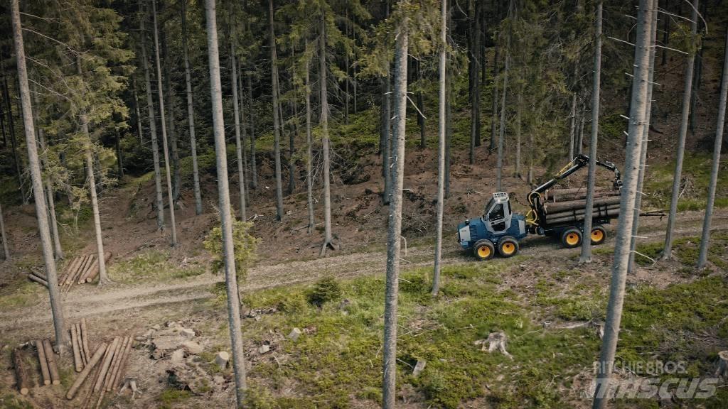 Novotný LVS 520 Форвардери