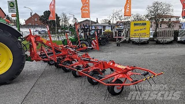 Kuhn GF 8703 Граблі і сінозворушувачі