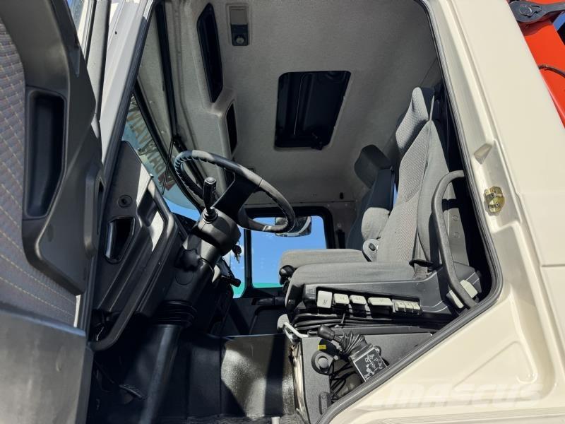 MAN 19.364 FAC Автокрани