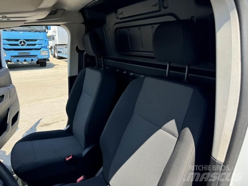Opel COMBO Пікапи / Бічне розвантаження