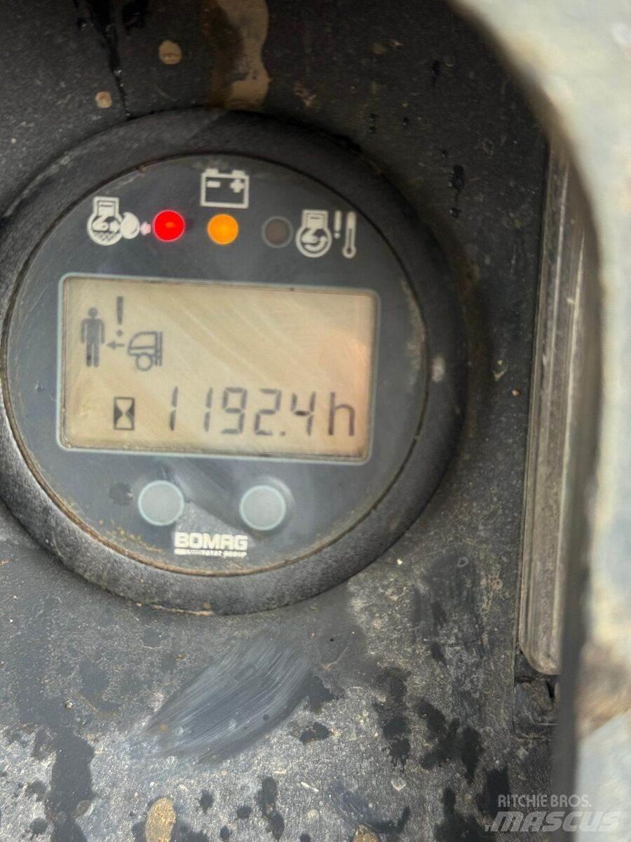 Bomag  Ущільнювачі грунту