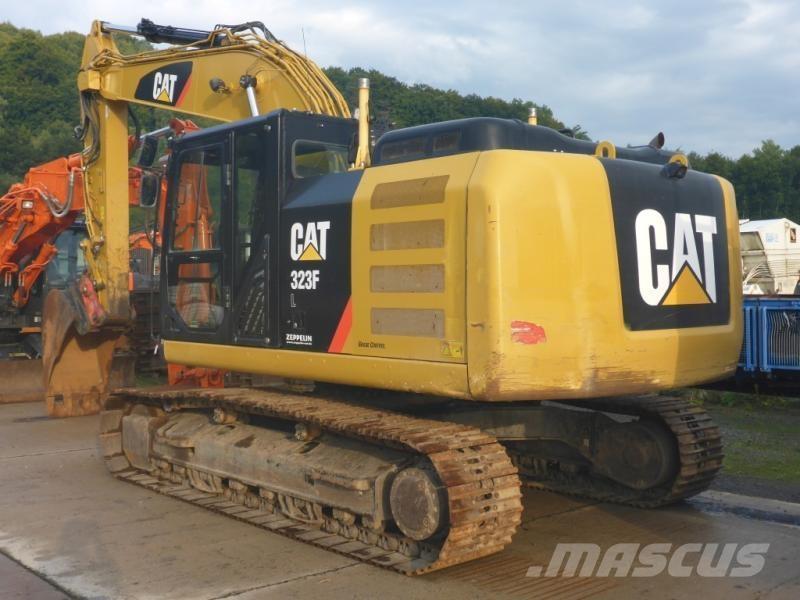 CAT 323F L Гусеничні екскаватори