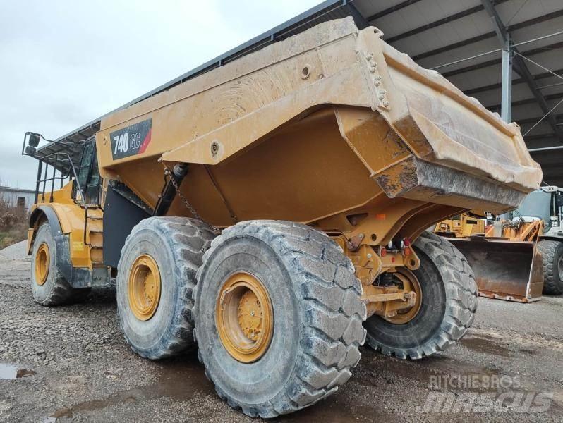 CAT 740GC Зчленовані самоскиди