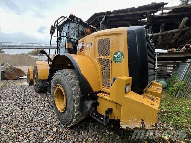 CAT 950M Фронтальні навантажувачі