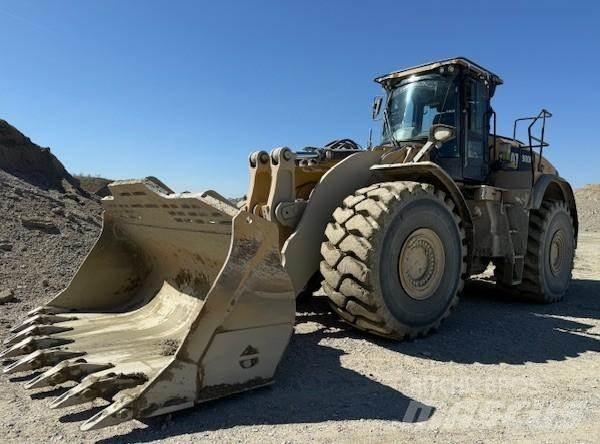 CAT 980M Фронтальні навантажувачі