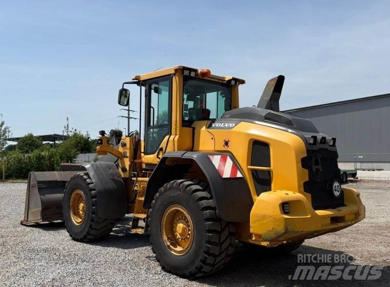 Volvo L90H Фронтальні навантажувачі