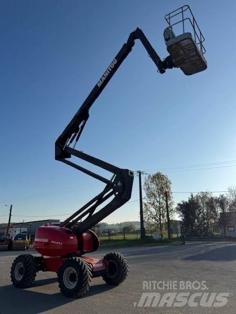 Manitou 200 ATJ Компактні самохідні стрілові підйомники