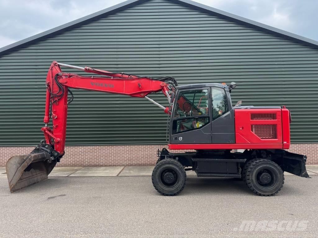 Volvo EW 160 E Колісні екскаватори