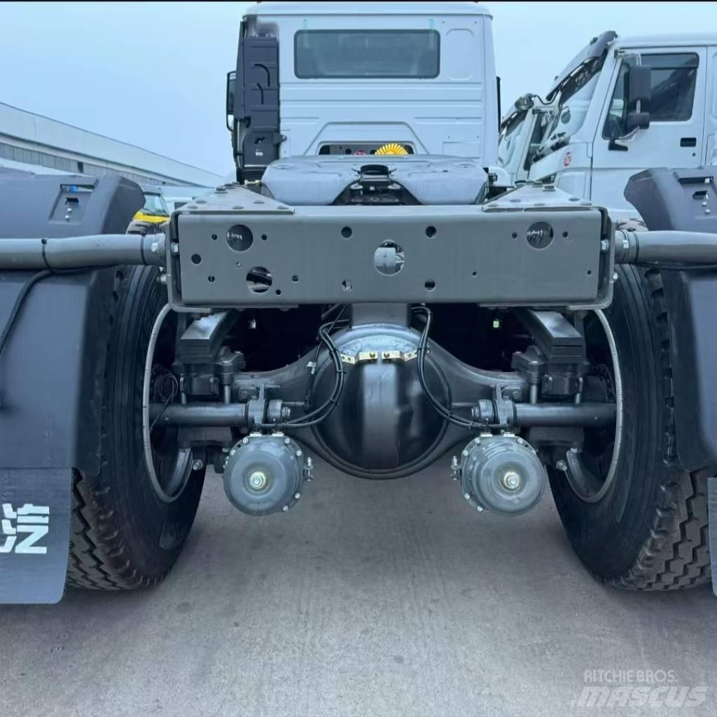 Howo 371 6X4 Тягачі