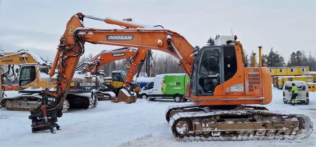 Doosan DX235LCR Гусеничні екскаватори