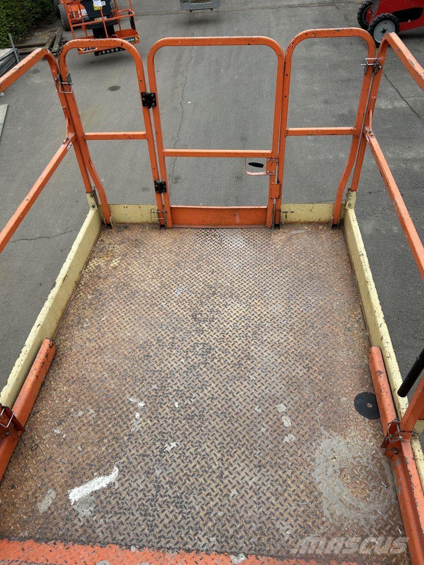 JLG 4069 LE (3614) Підйомники-ножиці