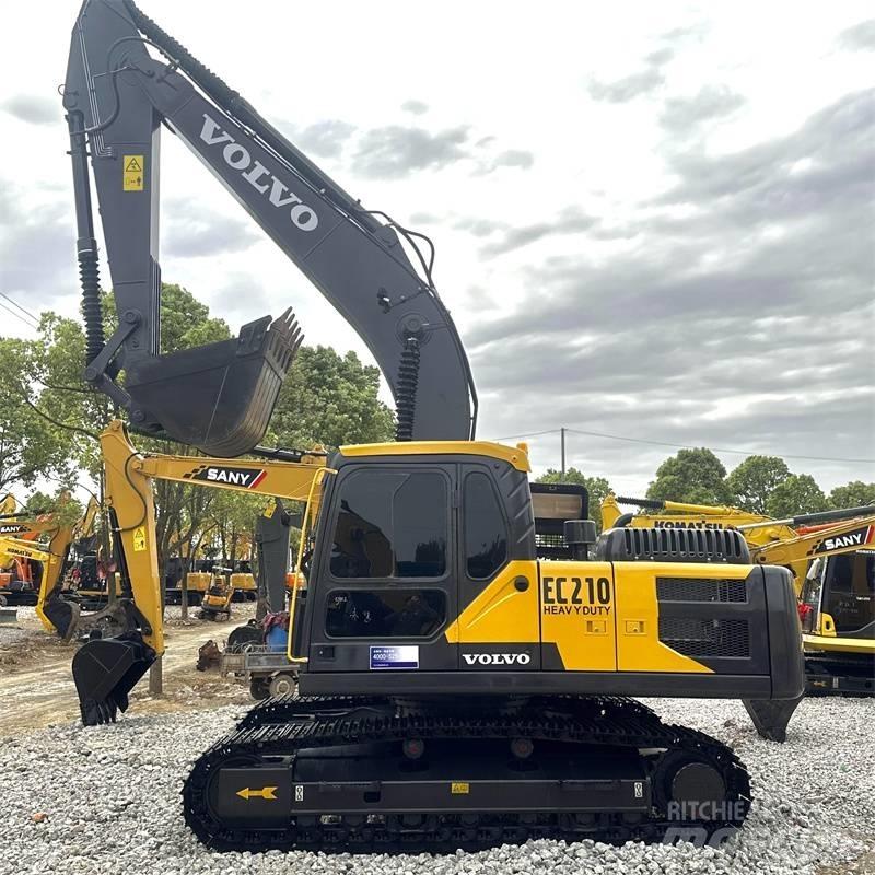 Volvo EC210 Гусеничні екскаватори