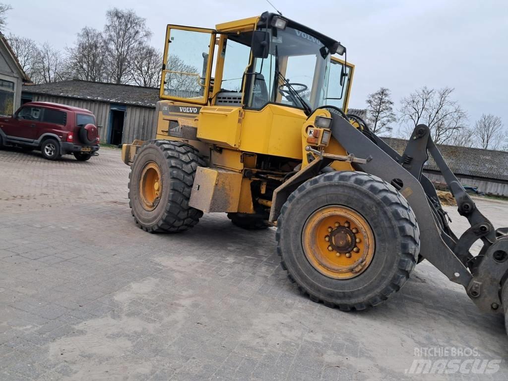 Volvo L70C Фронтальні навантажувачі