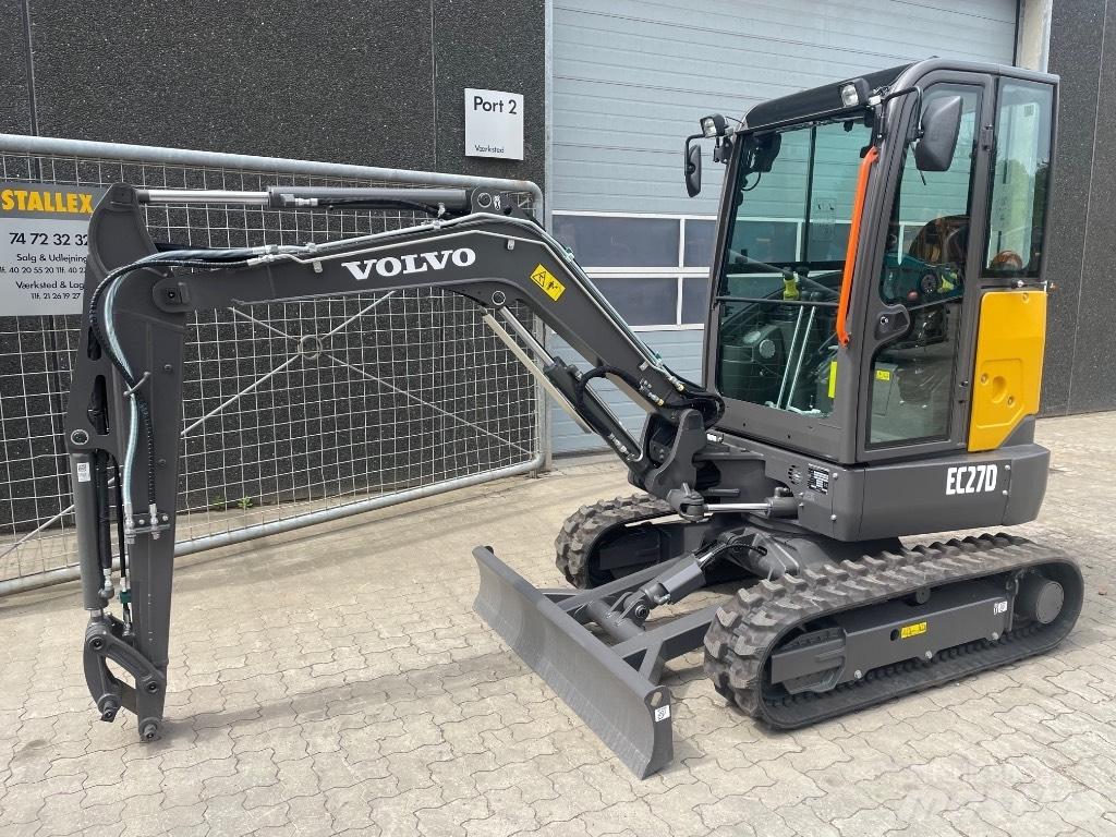 Volvo EC27D Міні-екскаватори < 7т