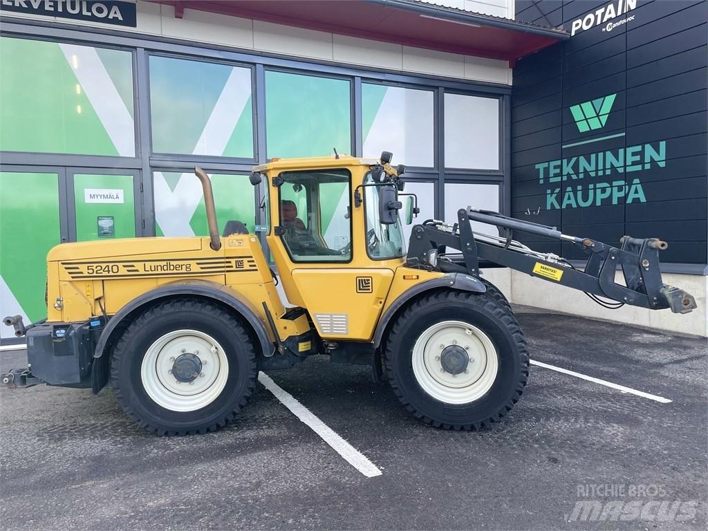 Lundberg 5240 Трактори