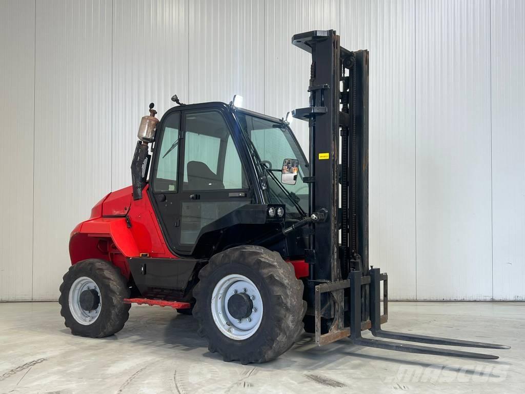 Manitou M30-4 Навантажувачі підвищеної прохідності