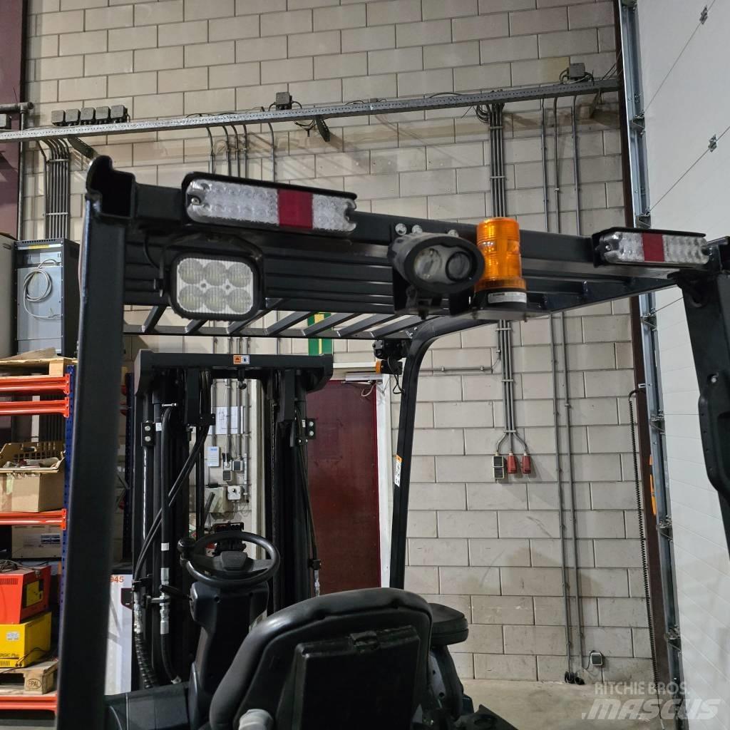 Doosan B 35 X-7 Електронавантажувачі