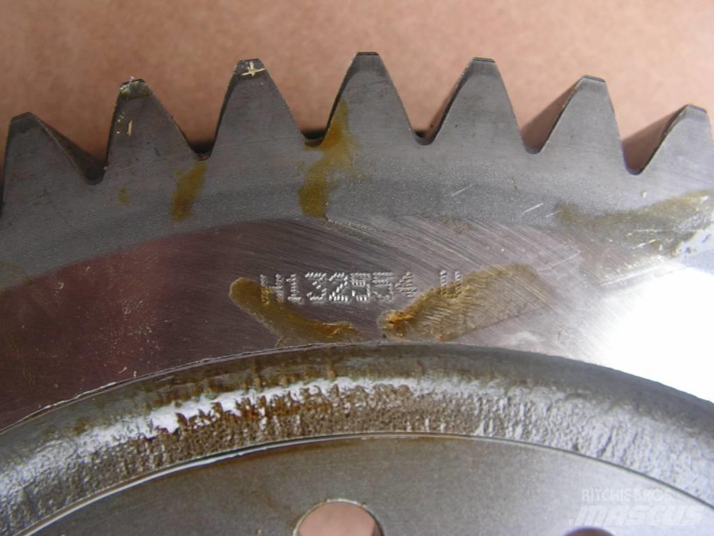 John Deere 2266 Коробка передач