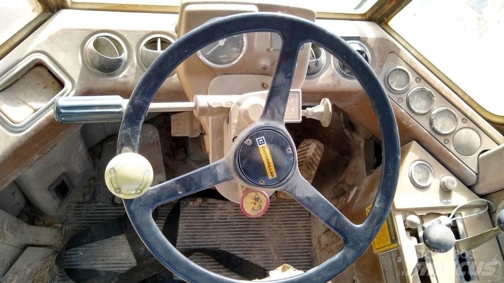 CAT 926 E Фронтальні навантажувачі