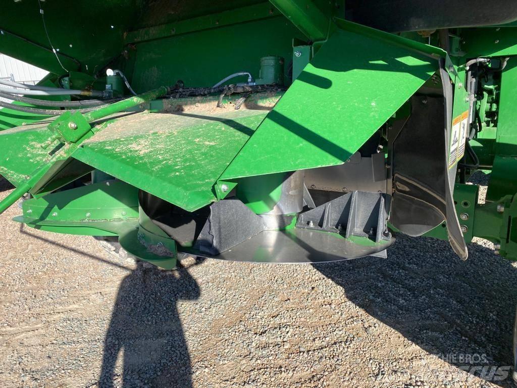 John Deere S 680 Зернозбиральні комбайни