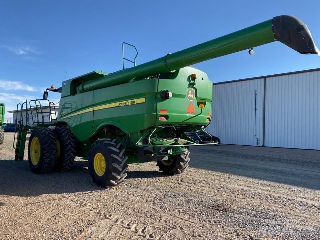 John Deere S 680 Зернозбиральні комбайни