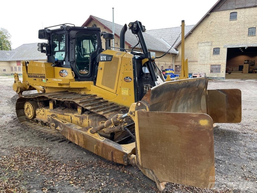 CAT D 7 E Гусеничні бульдозери
