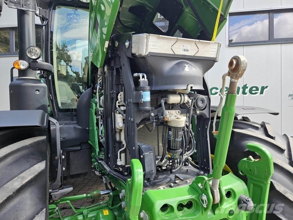 John Deere 6R195 Трактори