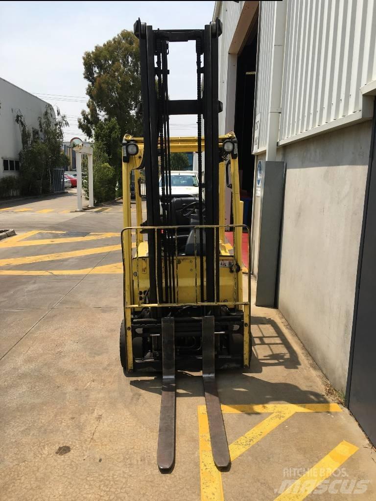 Hyster J1.8XNT Електронавантажувачі