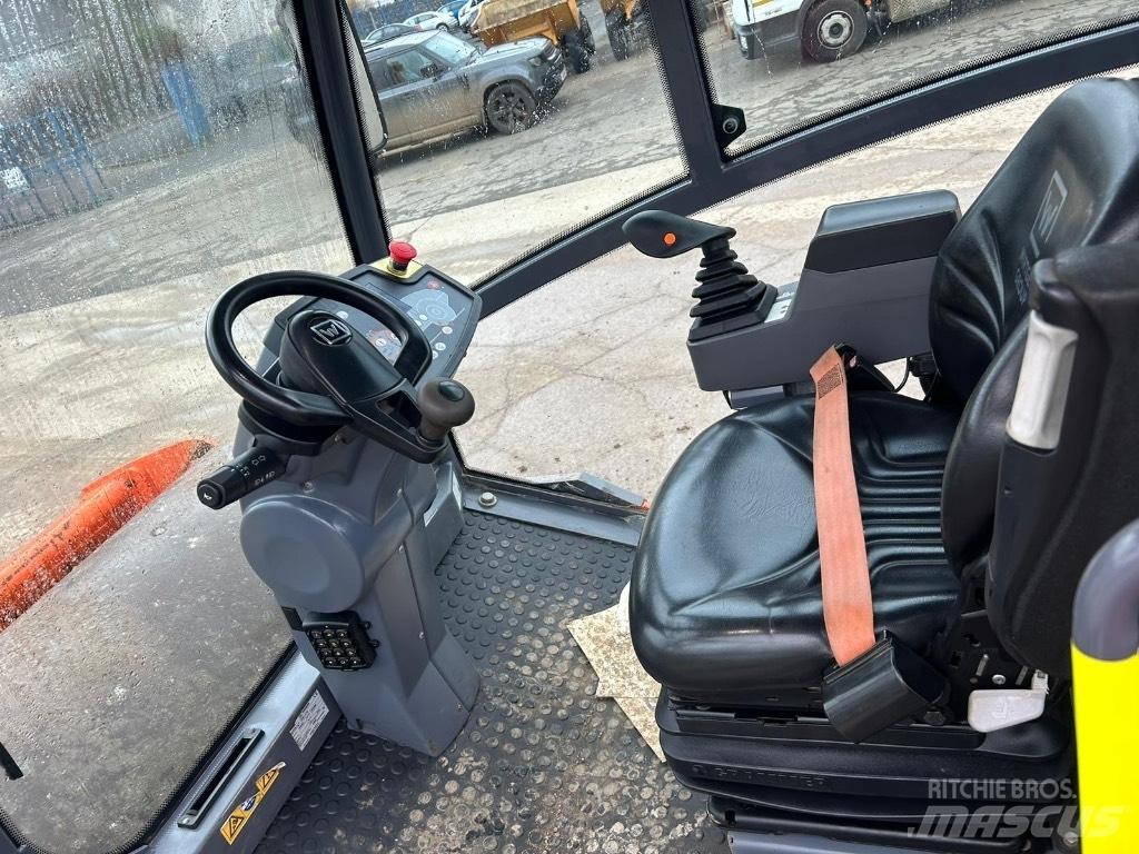 Hamm H13i Грунтові котки