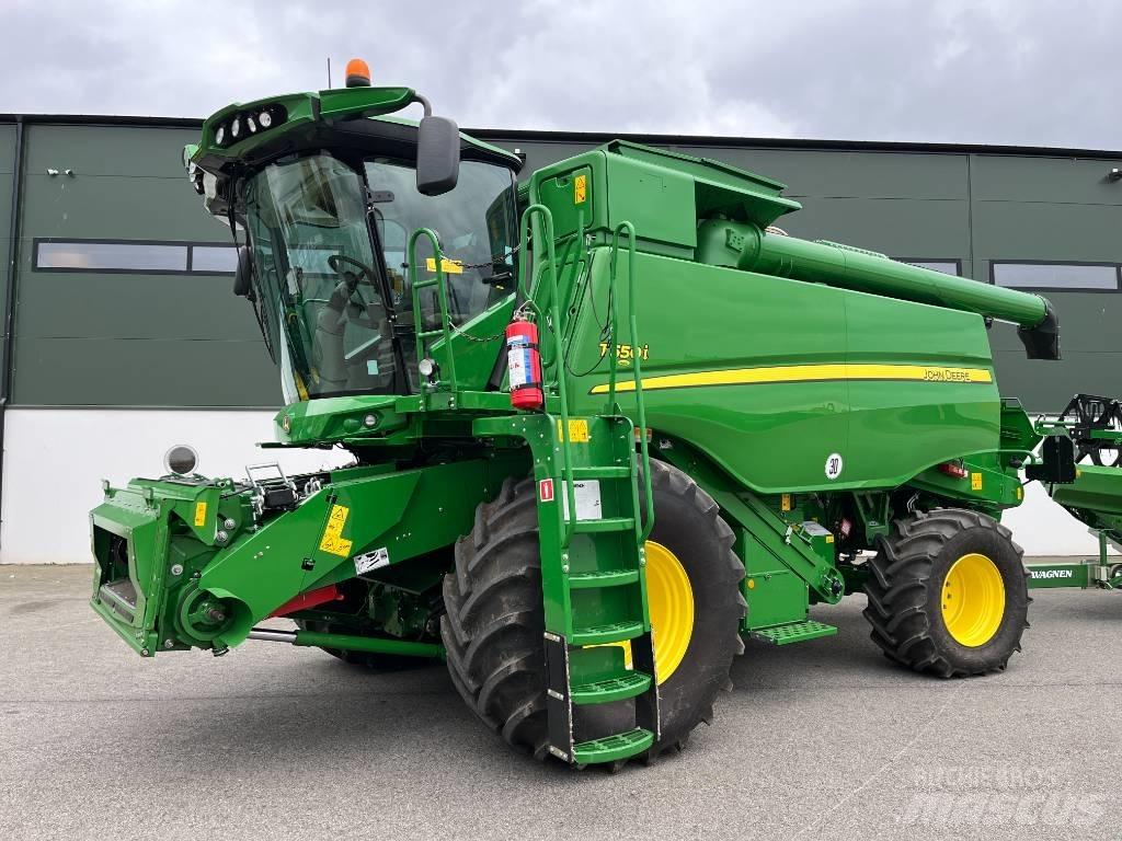 John Deere T 550 Зернозбиральні комбайни