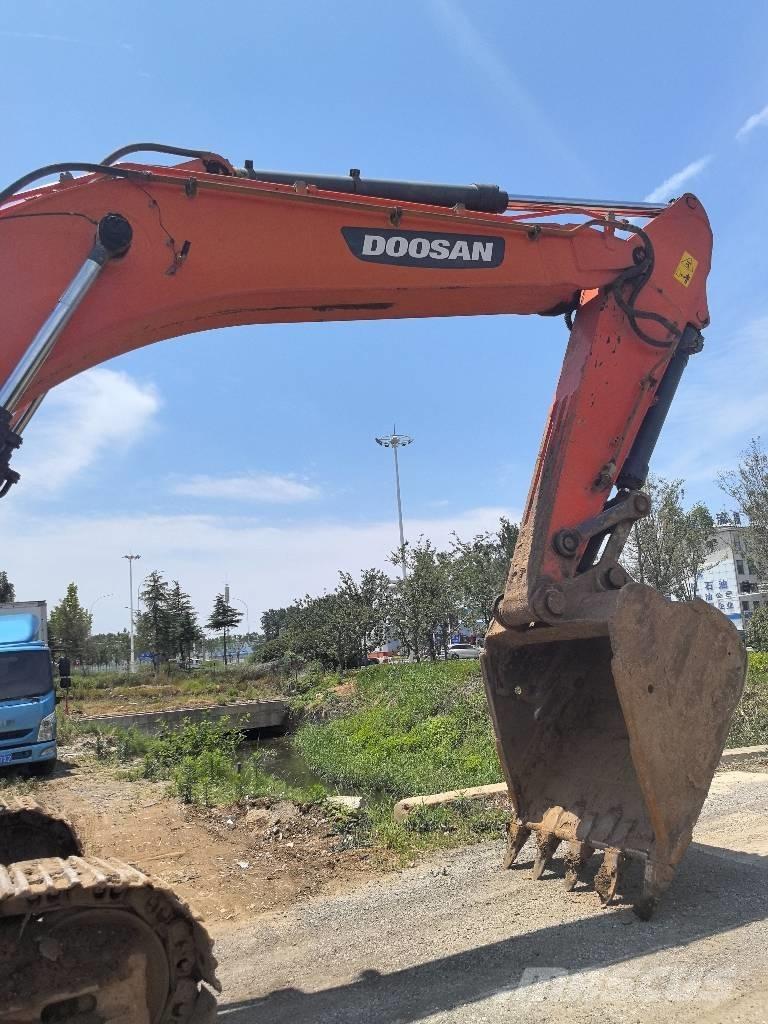 Doosan DX 340 LC-9C Гусеничні екскаватори